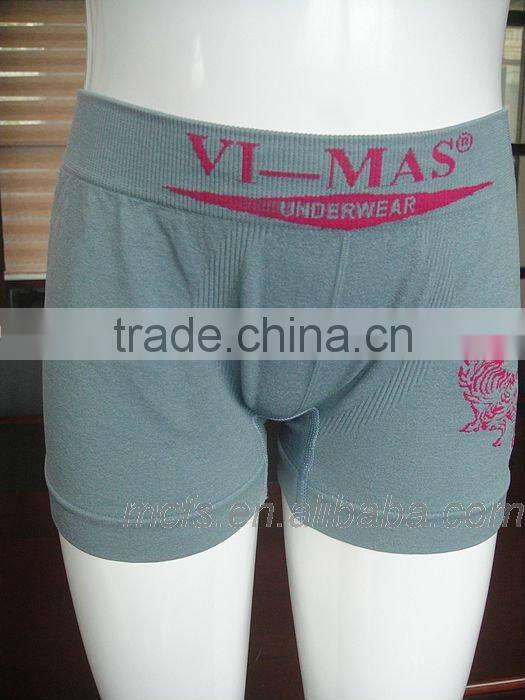 Boy's comfortable seamless kid's boxer shorts