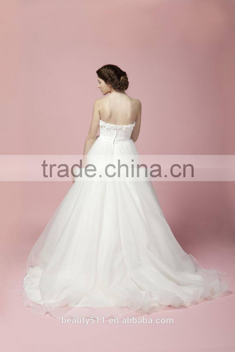 Ball Gown Sweetheart Court Train Tulle Wedding Dress A27801