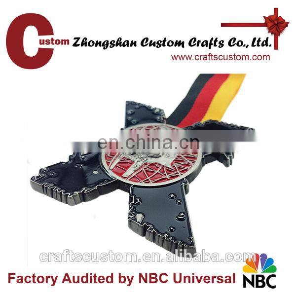 Custom metal hanger/trophies and medals china/swimming sports medals