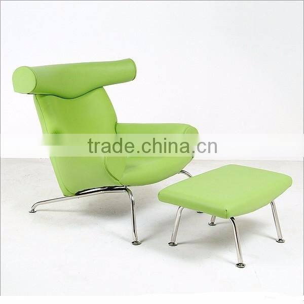 LC10 glass dining table replica