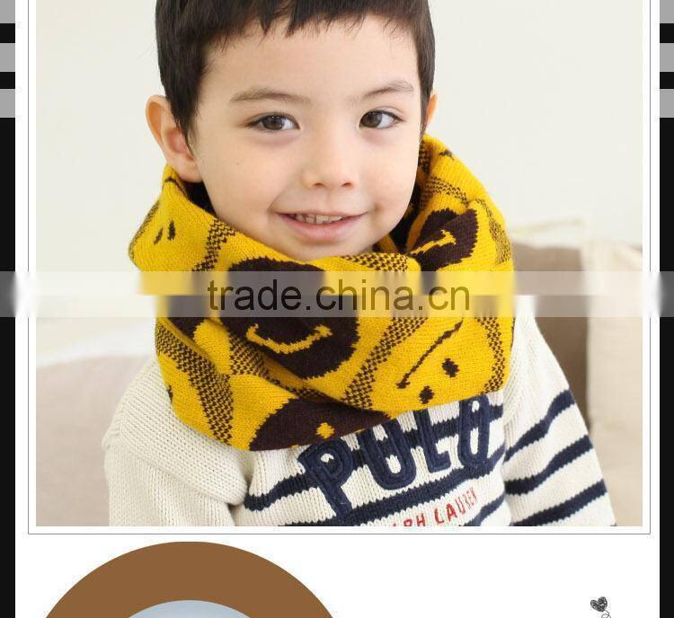 Hot Selling 2014 Winter Latest Cute Smile Face Pattern Knitted Kids Circle Loop Scarf