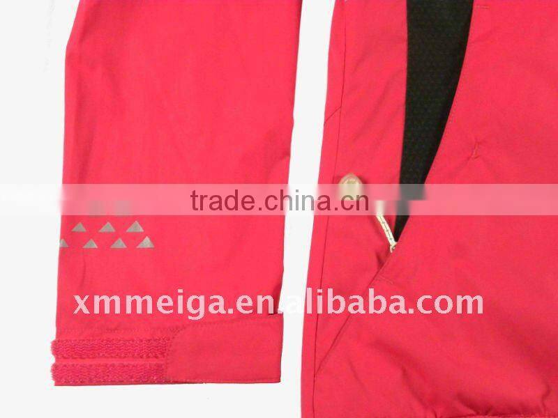 New styles, ladies softshell jacket,100% polyester pongee,waterproof jacket,with reflective print,print in back