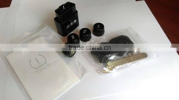 Bluetooth Smart wireless transceiver for all four tire cars