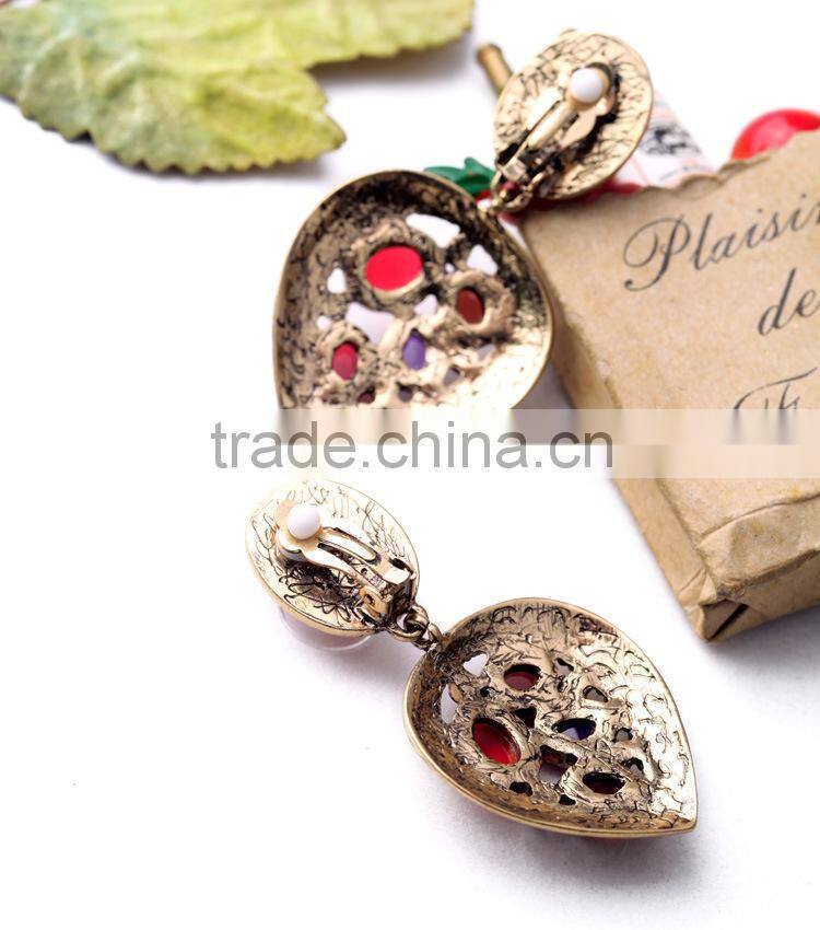 Simple Fashion Hot Sale Exquisite Elegant delicate heart earring, dangling earring, fantasy earring wholesale