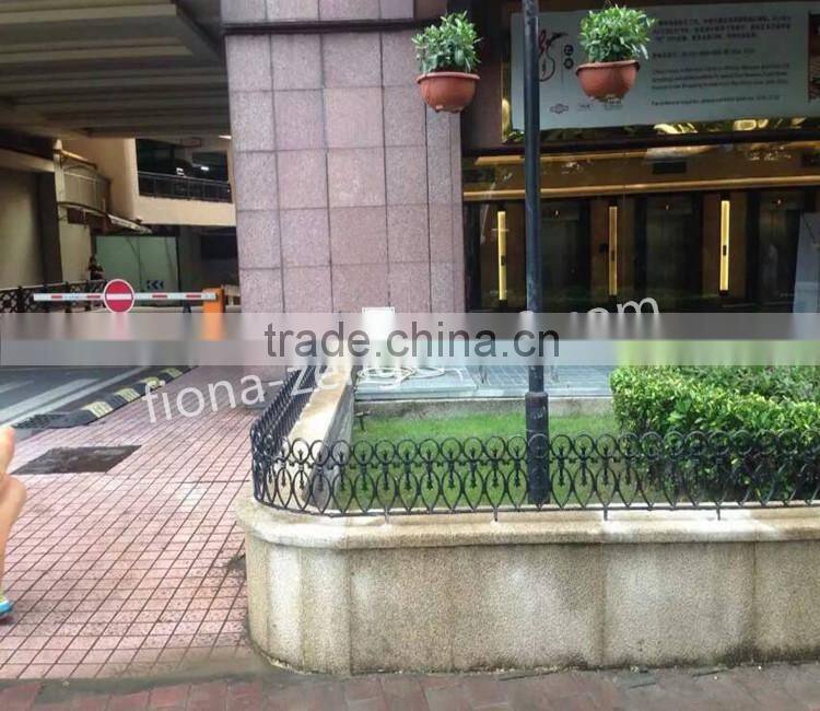 Top-selling ornamental wrought iron picket fencing for outdoor or home and garden factory in guangzhou