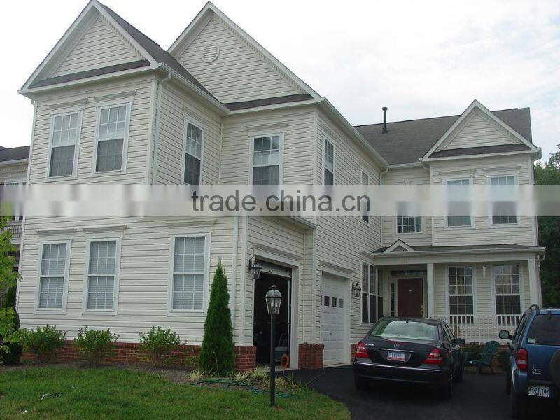 Luxuriously decorated single storey villas with parking lots