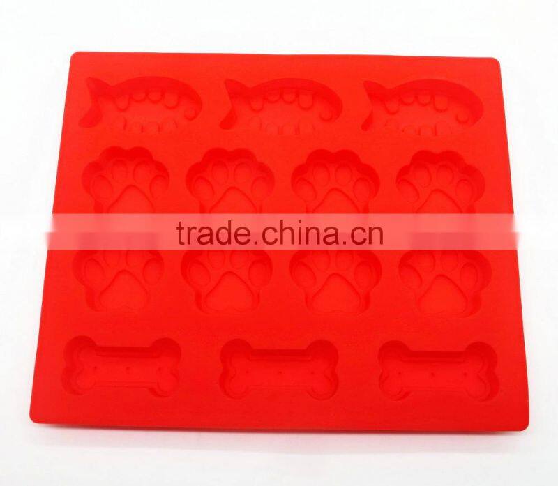 BPA free FDA food grade fish pawprint dog bone pastry cake silicon baking tray