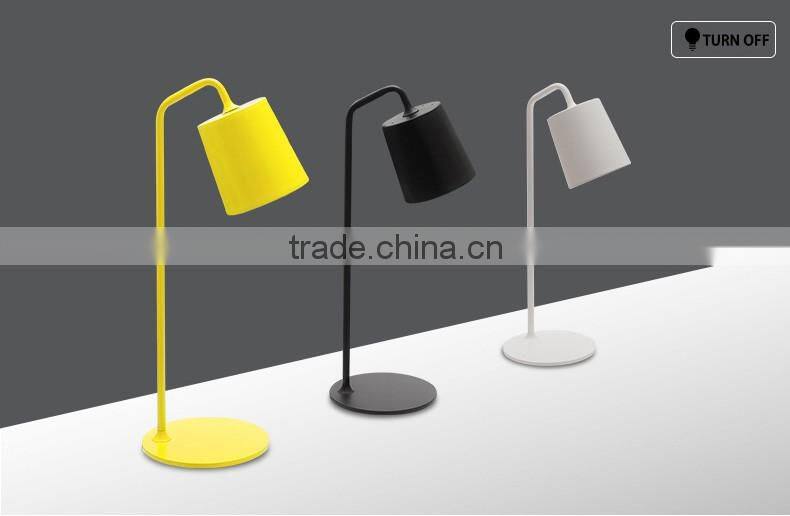High Quality Modern American Style Colorful Office Desk Lamp