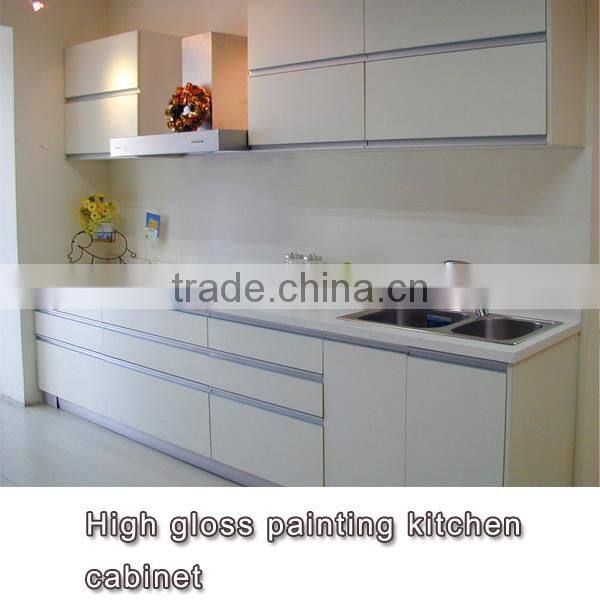 Custom USA solid wood kitchen cabinets with granite countertops