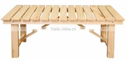 Wooden mat with wheels for your flower pot