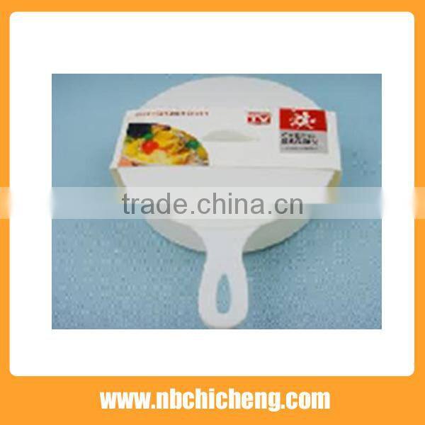 White Plastic Microwave Saucepan with Lid