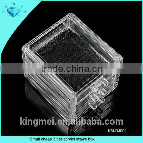 Hot sale white acrylic bracelet display table for shop or exhibition