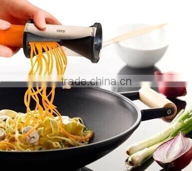 multifunction fruits and vegetables spiral slicer