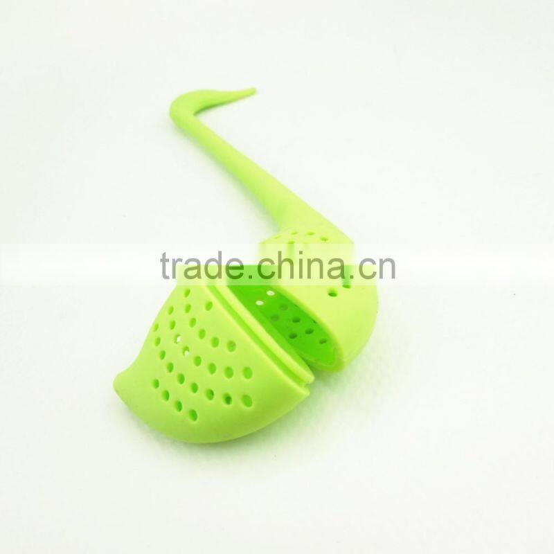 16050 Hot selling goose shape silicone tea strainer