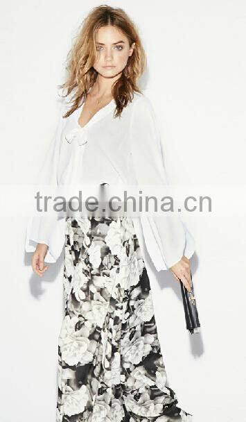 Floral printed wide leg maxi pants for middle age woman