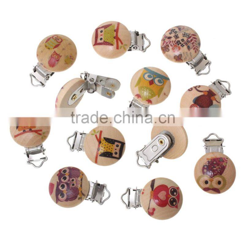 Wholesale Round At Random Owl Halloween Pattern Wood Baby Pacifier Clip