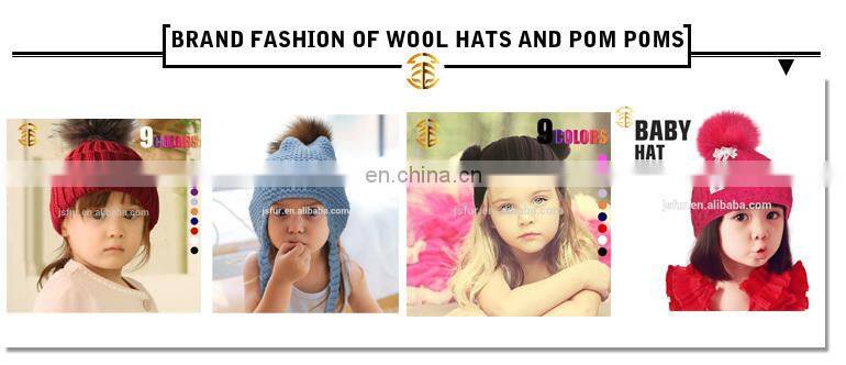 Factory Wholesale Price White Wool Girl CC Beanie Hat with Fur Ball
