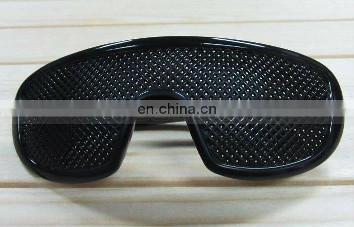 Pinhole Glasses to Correct Eye Vision
