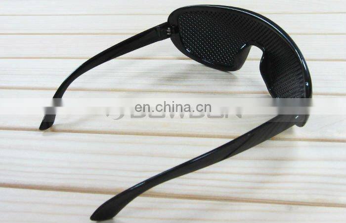 Pinhole Glasses to Correct Eye Vision
