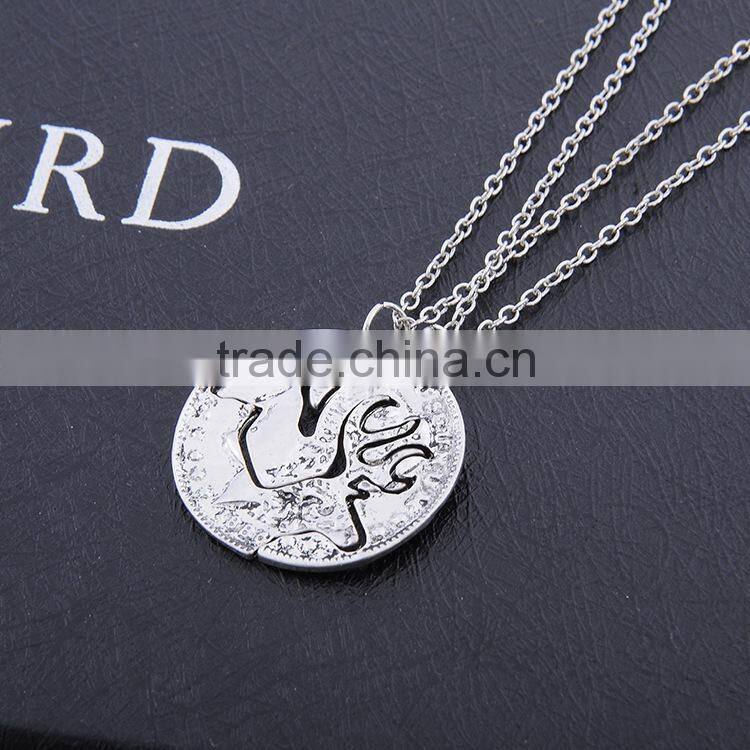 European and American fashion jewelry alloy necklace vintage necklace couple necklace elk camel wholesale