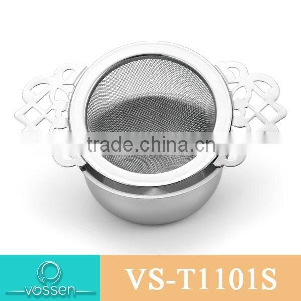 Teapot shaped tea accessory