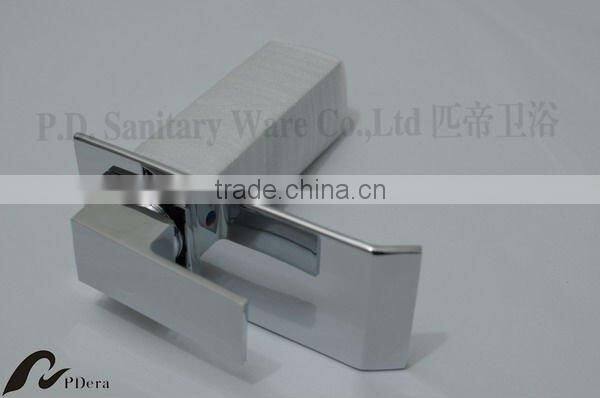 Brass waterfall basin faucet