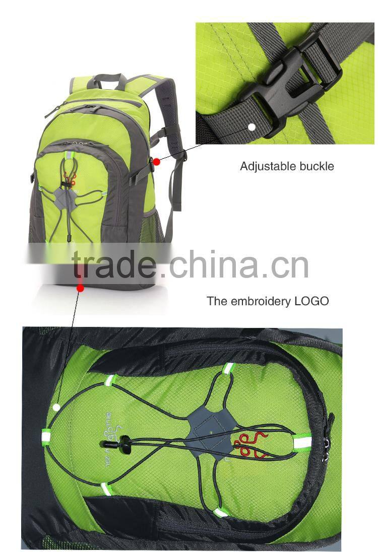 2015 New waterproof reflective cycling adventure backpack for teens