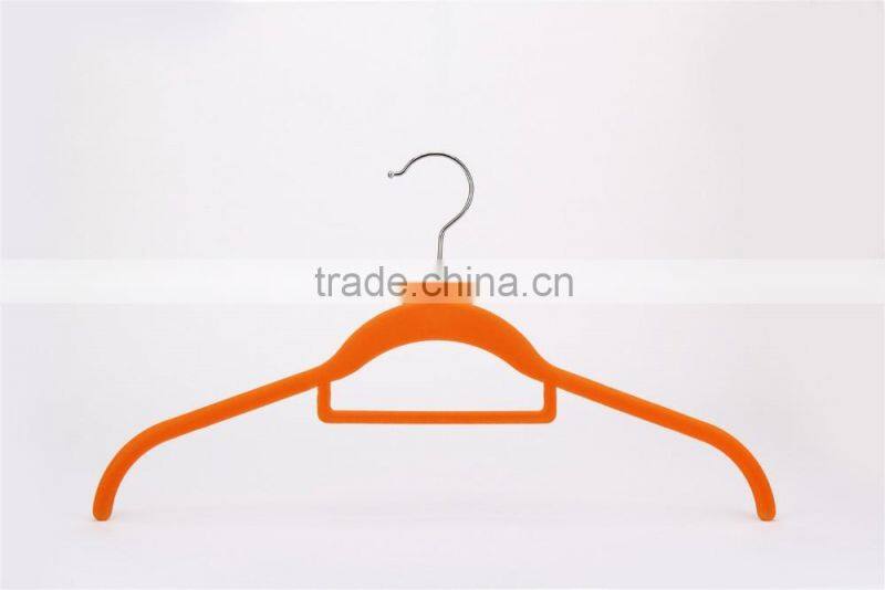 velvet hanger with tie bar logo