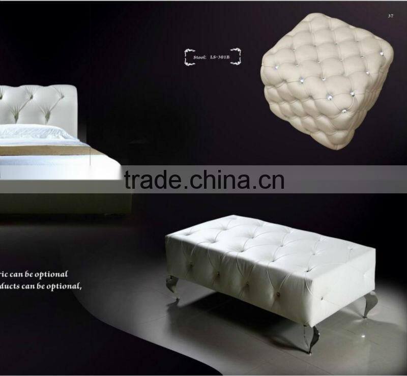 Fabric dressing stool with crystal buttons (LS-301A & B)