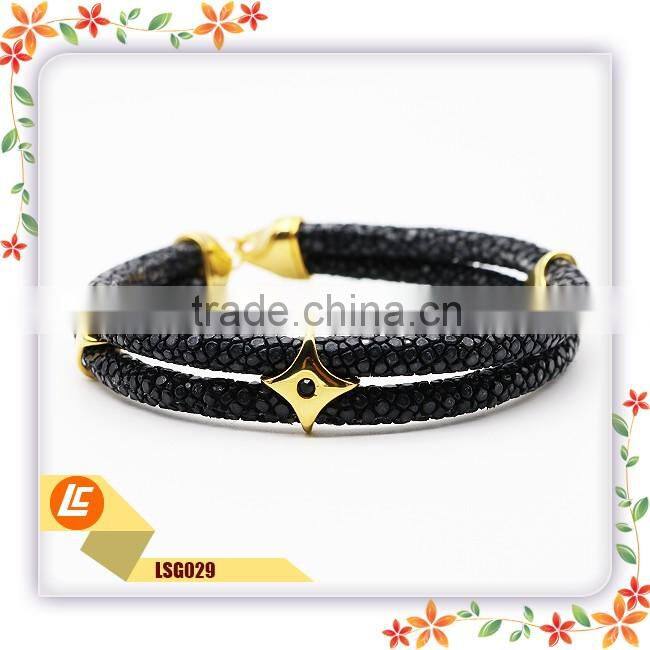 luxury genuine stingray skin leather bangle with crystal charm