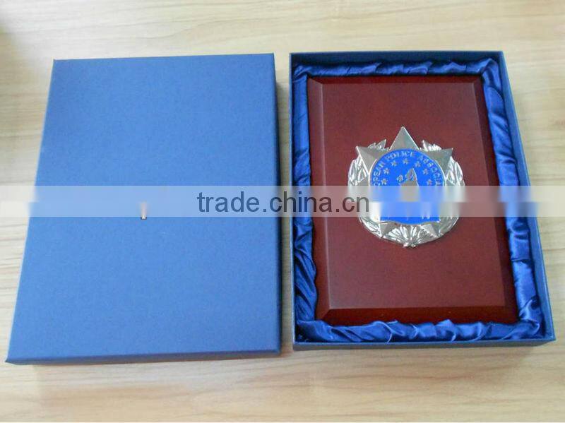 metal gold logo plate wooden plaque shields gifts