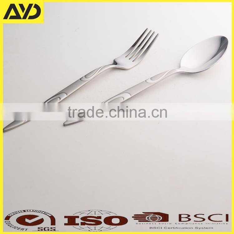 24 Piece Stainless steel cutlery set in gift box