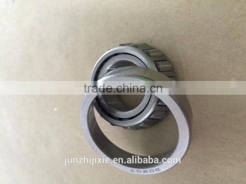 China Manufacturer Tapered Roller Bearing 30207