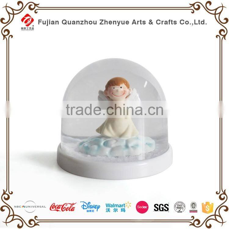 2016 clear plastic snow globe