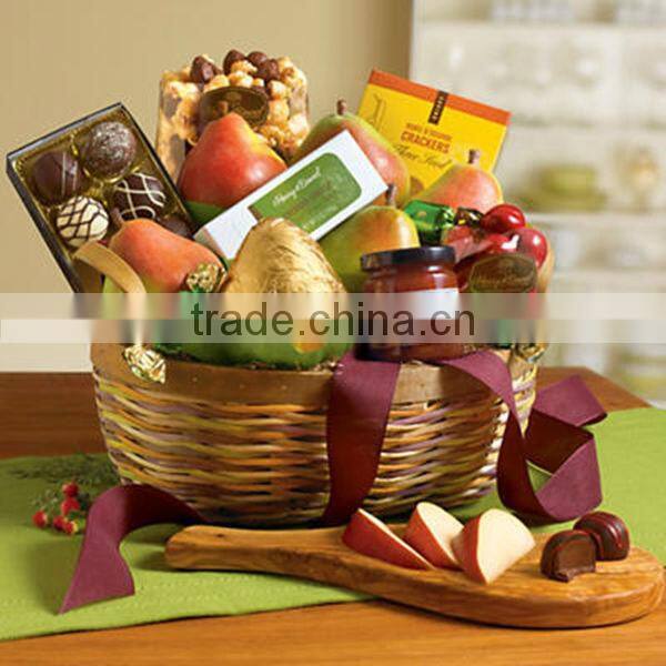 2014 Linyi new cheap swinging gifts basket with handle