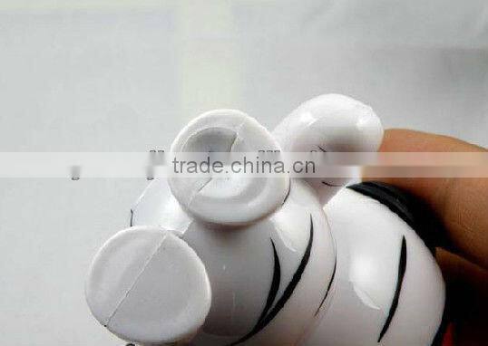 Creative fashion Ghost servant mini music mobile phone speaker