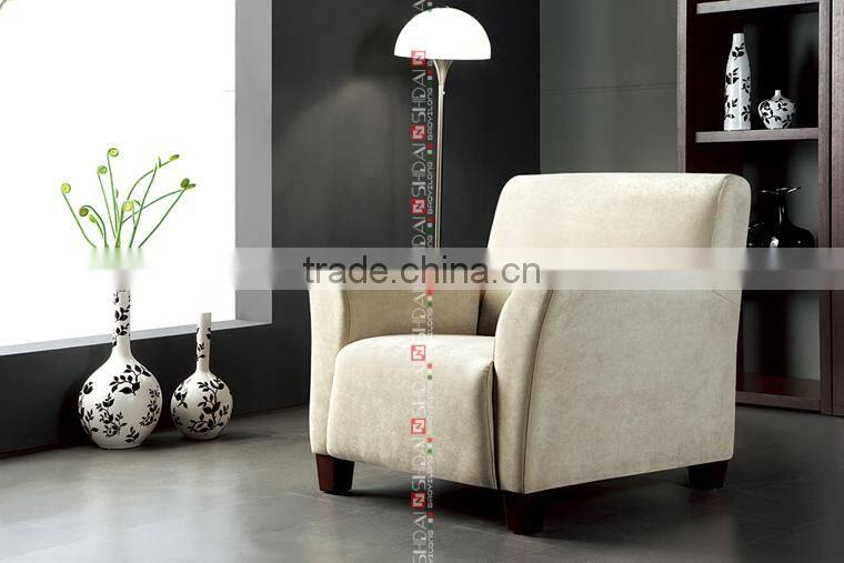 classic italian chaise lounge, elegant chaise lounge, indoor lounge chair 523