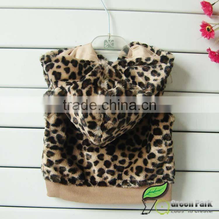 fashion girls leopard feather vest +pink long sleeve sweetie t shirts+Jeans 3pcs outfits girls suits baby clothing sets winter