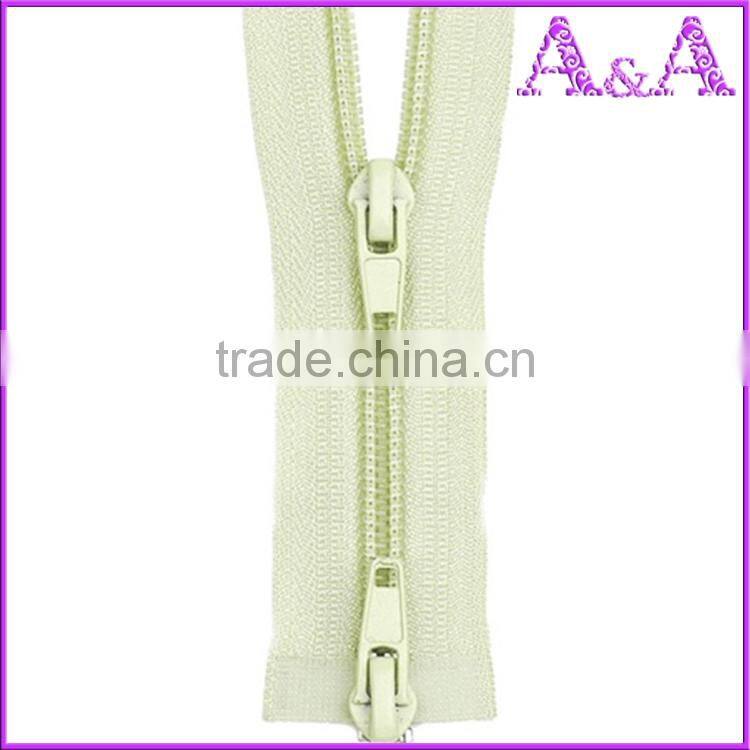 Hot selling long chain nylon zipper with low price