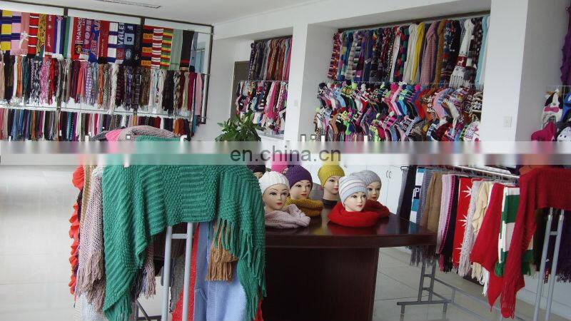 fashional pretty warm soft cozy popular cheaper jacquard knit water bottle cover