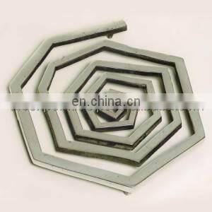 silver flower design trivet