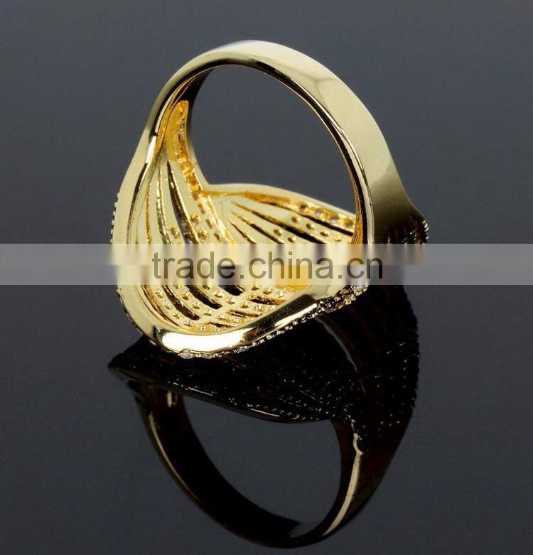 Newest Design Saudi Love 18K Gold Clear Stones Elegant Bridal Jewelry Ring in CZ