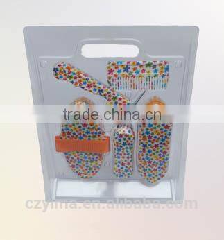New arrival ~ 5 pieces colored pattern horse grooming kit with blister/flower