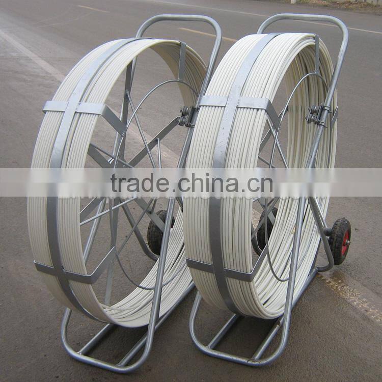 Used to pull or push taps cables or sondes through ducts ables
