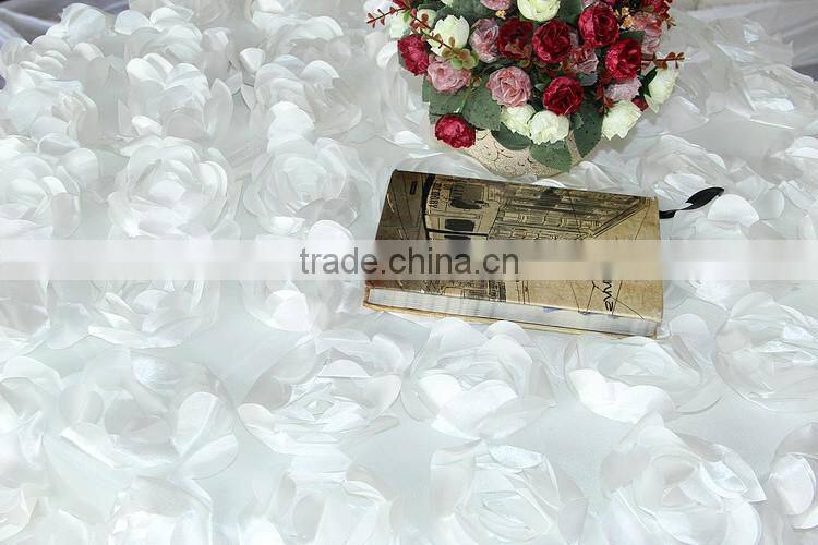 IVORY ROSETTLE TABLE CLOTH /IVORY ROSE EMBROIDERY TABLE CLOTH FOR WEDDING