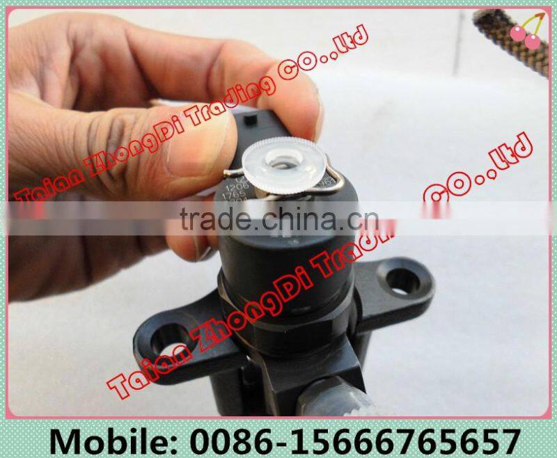 COMMON RAIL INJECTOR ME222914 BOSCH 0445120048