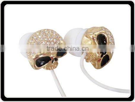 High quality new design skull shaped in-ear style skull earphone