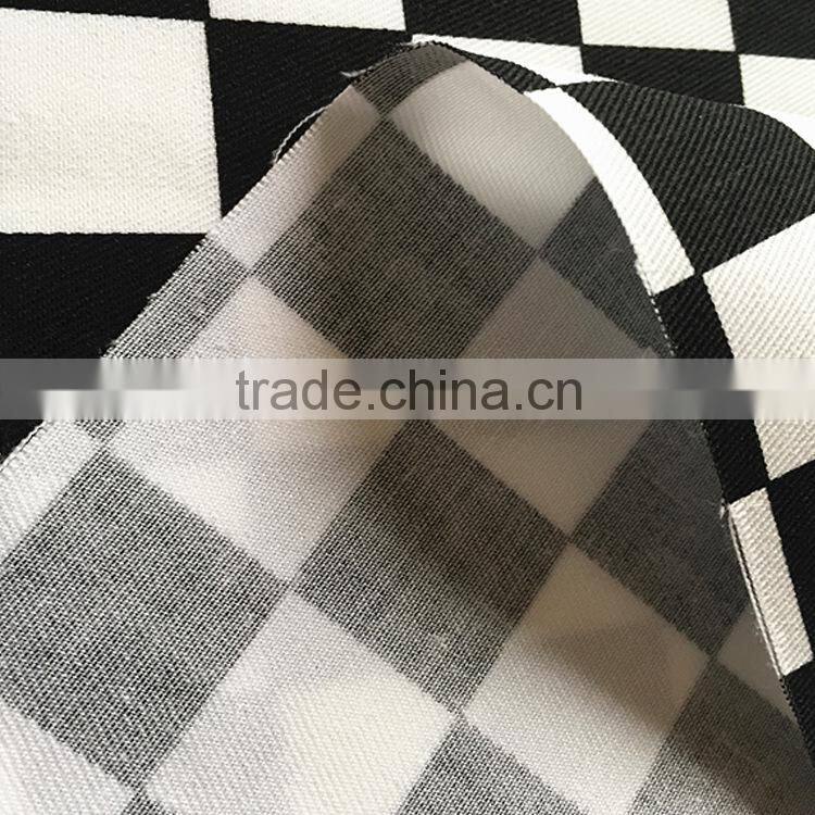 Manufacturer Custom Design blend fabric 52% cotton 48% polyester fabric for textile