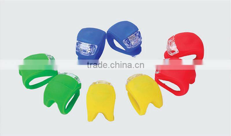2015 Promotion led light for bike Silicone Rear Wheel Waterproof Safety 2 bike led bike light