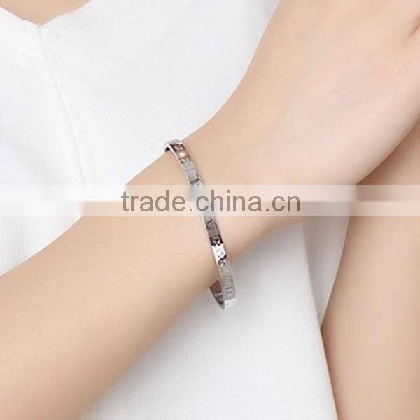 Stainless Steel Jewelry Rhinestone Roman Numerals Bracelet